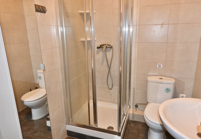 Apartamento en Madrid - Apartamento de Cuatro Dormitorios en el Bohemio Barrio de Malasaña.Temporal  Apartamento en Madrid - Apartamento de Cuatro Dormitorios en el Bohemio Barrio de Malasaña.Temporal