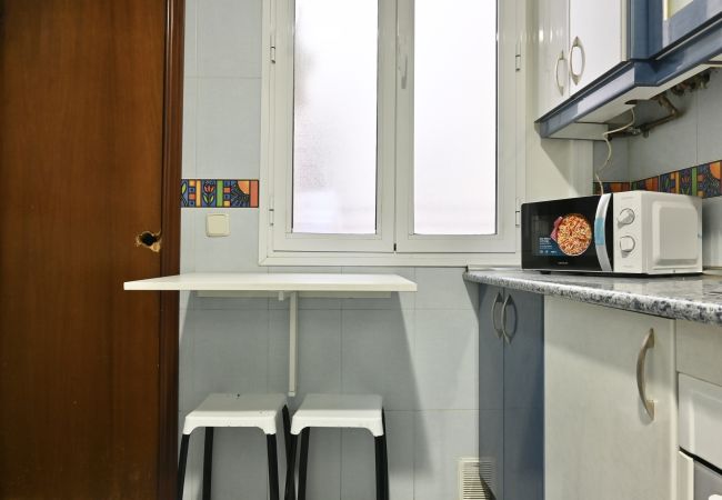 Apartamento en Madrid - Apartamento de Cuatro Dormitorios en el Bohemio Barrio de Malasaña.Temporal  Apartamento en Madrid - Apartamento de Cuatro Dormitorios en el Bohemio Barrio de Malasaña.Temporal