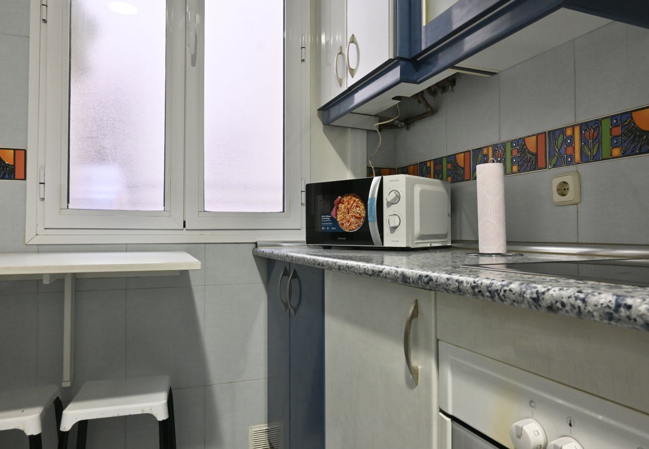 Apartamento en Madrid - Apartamento de Cuatro Dormitorios en el Bohemio Barrio de Malasaña.Temporal  Apartamento en Madrid - Apartamento de Cuatro Dormitorios en el Bohemio Barrio de Malasaña.Temporal
