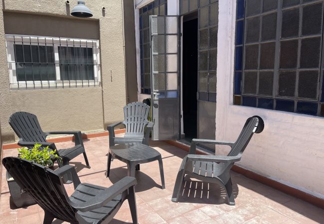 Casa en Mendoza - Amplia y luminosa con patio y parrilla Casa en Mendoza - Amplia y luminosa con patio y parrilla