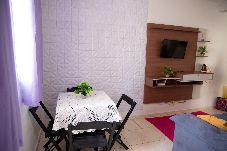Apartamento en Serra - Apto com ótima localização e Wi-Fi em Serra/ES