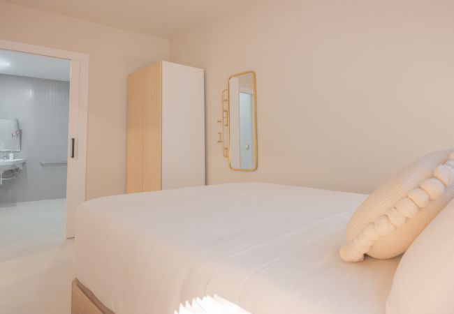 Apartamento en Madrid - M (DEL29) Almudena: Tu escapada urbana con aire de parque  Apartamento en Madrid - M (DEL29) Almudena: Tu escapada urbana con aire de parque