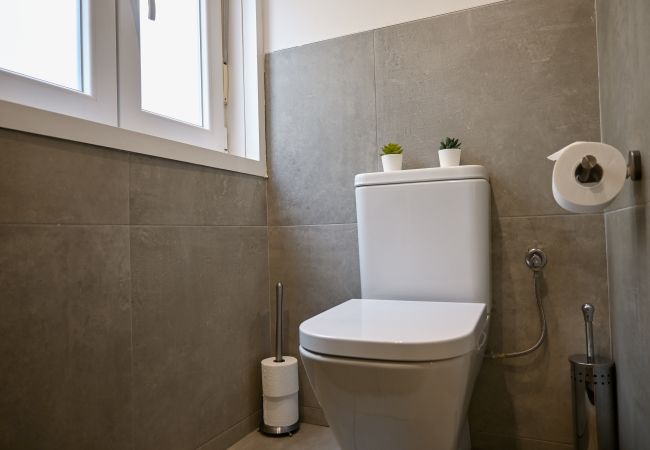 Apartamento en Madrid - Agradable Apartamento de 2 Dormitorios y 2 baños en el Barrio Universidad Apartamento en Madrid - Agradable Apartamento de 2 Dormitorios y 2 baños en el Barrio Universidad