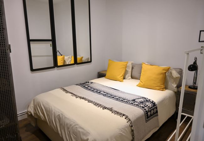 Apartamento en Madrid - Agradable Apartamento de 2 Dormitorios y 2 baños en el Barrio Universidad Apartamento en Madrid - Agradable Apartamento de 2 Dormitorios y 2 baños en el Barrio Universidad