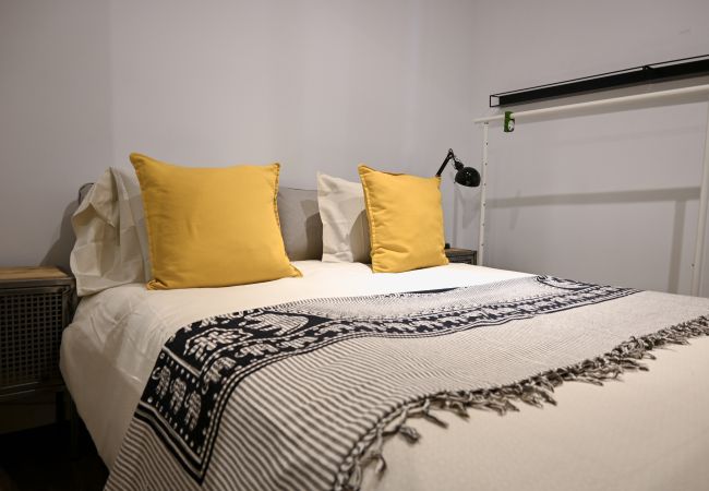 Apartamento en Madrid - Agradable Apartamento de 2 Dormitorios y 2 baños en el Barrio Universidad Apartamento en Madrid - Agradable Apartamento de 2 Dormitorios y 2 baños en el Barrio Universidad