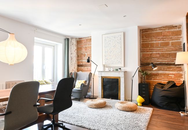 Apartamento en Madrid - Agradable Apartamento de 2 Dormitorios y 2 baños en el Barrio Universidad Apartamento en Madrid - Agradable Apartamento de 2 Dormitorios y 2 baños en el Barrio Universidad