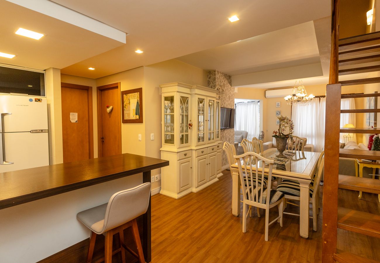 Apartamento en Gramado - Cobertura 4 suítes no coração de Gramado!