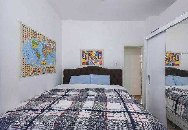 Apartamento en Rio de Janeiro - Apto com Wi-Fi a 600m da Praia de Copacabana/RJ Apartamento en Rio de Janeiro - Apto com Wi-Fi a 600m da Praia de Copacabana/RJ
