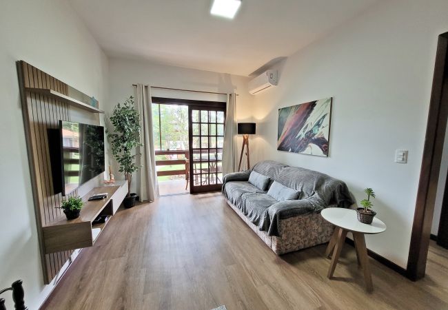 Apartamento en Gramado - 1 Dormitório Acolhedor a 80m do Lago Negro