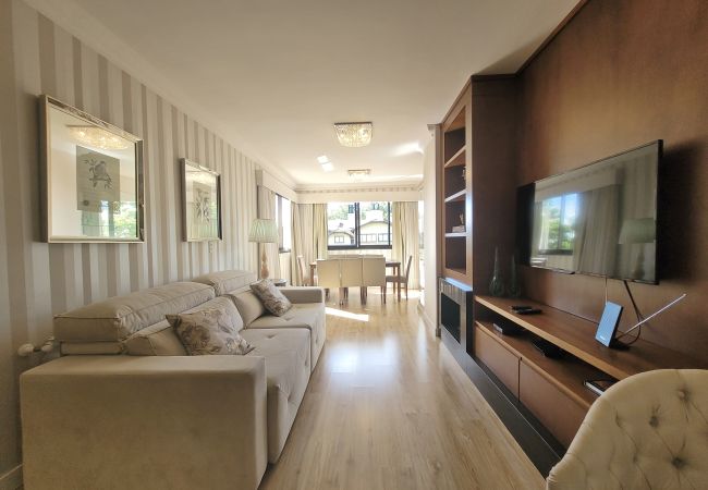 Apartamento en Gramado - Alto Padrão 2 dorm (1 suíte), a 150 m da R Coberta