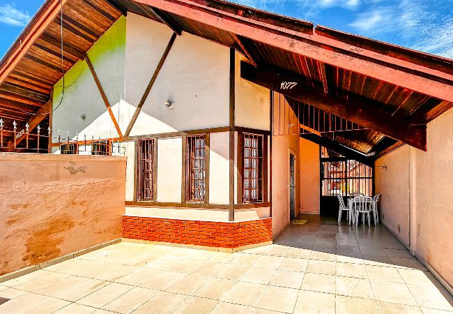 Casa en Peruíbe - Casa a 4 min de carro da Praia de Peruíbe/SP