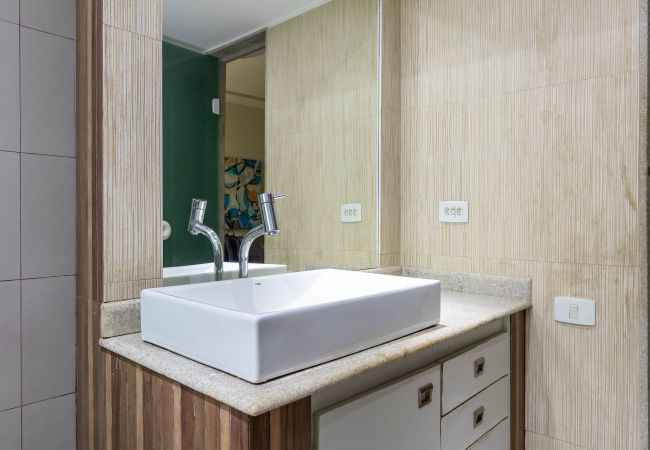 Apartamento en Rio de Janeiro - 2 minutos de la playa de Copacabana | NSC1004 Apartamento en Rio de Janeiro - 2 minutos de la playa de Copacabana | NSC1004