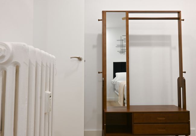 Apartamento en Madrid - Amplia Casa de 3 Dormitorios: Vive la Naturaleza a Pasos de Casa y Campo. Temporal Apartamento en Madrid - Amplia Casa de 3 Dormitorios: Vive la Naturaleza a Pasos de Casa y Campo. Temporal