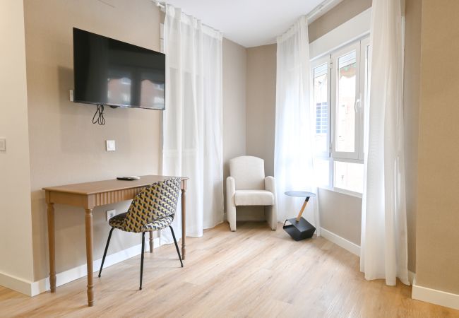 Apartamento en Madrid - Amplia Casa de 3 Dormitorios: Vive la Naturaleza a Pasos de Casa y Campo. Temporal Apartamento en Madrid - Amplia Casa de 3 Dormitorios: Vive la Naturaleza a Pasos de Casa y Campo. Temporal