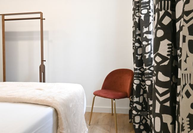 Apartamento en Madrid - Amplia Casa de 3 Dormitorios: Vive la Naturaleza a Pasos de Casa y Campo. Temporal Apartamento en Madrid - Amplia Casa de 3 Dormitorios: Vive la Naturaleza a Pasos de Casa y Campo. Temporal