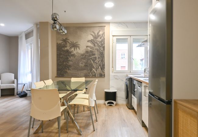 Apartamento en Madrid - Amplia Casa de 3 Dormitorios: Vive la Naturaleza a Pasos de Casa y Campo. Temporal Apartamento en Madrid - Amplia Casa de 3 Dormitorios: Vive la Naturaleza a Pasos de Casa y Campo. Temporal
