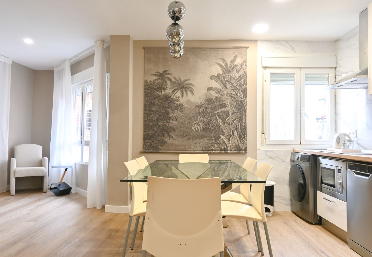 Apartamento en Madrid - Amplia Casa de 3 Dormitorios: Vive la Naturaleza a Pasos de Casa y Campo. Temporal Apartamento en Madrid - Amplia Casa de 3 Dormitorios: Vive la Naturaleza a Pasos de Casa y Campo. Temporal