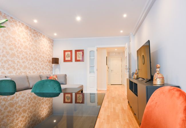 Apartamento en Madrid - Apartamento Espacioso de Tres Dormitorios a pocos minutos del Bernabeu en Madrid .Temporal Apartamento en Madrid - Apartamento Espacioso de Tres Dormitorios a pocos minutos del Bernabeu en Madrid .Temporal