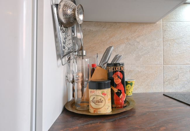 Apartamento en Madrid - Coqueto estudio con piscina en Ciudad Lineal  Apartamento en Madrid - Coqueto estudio con piscina en Ciudad Lineal