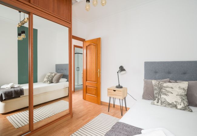 Apartamento en Las Palmas de Gran Canaria - Moderno piso de 3 habitaciones cerca de Triana Apartamento en Las Palmas de Gran Canaria - Moderno piso de 3 habitaciones cerca de Triana