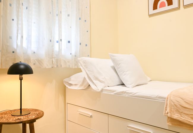 Apartamento en Madrid - Coqueto Apartamento de dos dormitorios en Delicias .Temporal  Apartamento en Madrid - Coqueto Apartamento de dos dormitorios en Delicias .Temporal