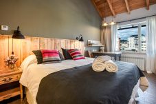 Estudio en San Carlos de Bariloche - RUSITO en pleno centro con vista al lago Nahuel Huapi