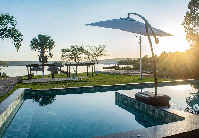 Casa en Lajeado - Refúgio incrível à beira do lago em Lajeado, TO