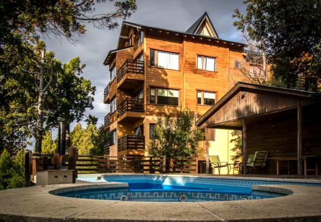 Estudio en San Carlos de Bariloche - Namaste departamento con pileta y SUM en Bariloche