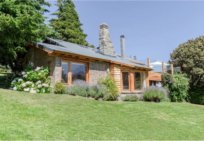 Casa en San Carlos de Bariloche - Casa Entre Lagos