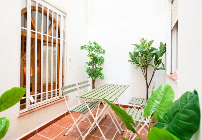 Apartamento en Madrid -  Encantador Apartamento en La Latina con Patio compartido PAL10 Apartamento en Madrid -  Encantador Apartamento en La Latina con Patio compartido PAL10