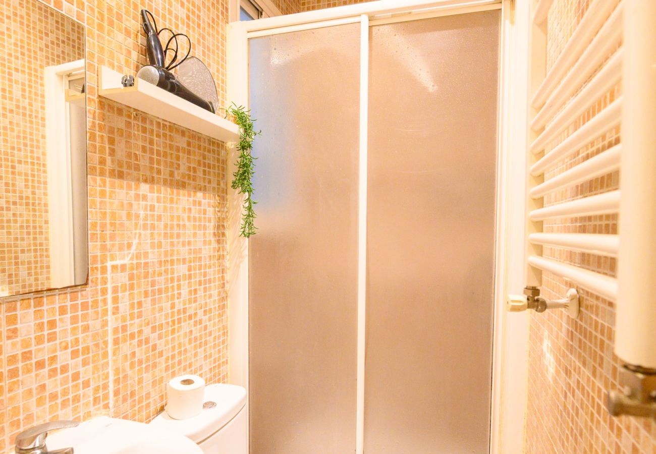 Apartamento en Madrid -  Encantador Apartamento en La Latina con Patio compartido PAL10 Apartamento en Madrid -  Encantador Apartamento en La Latina con Patio compartido PAL10