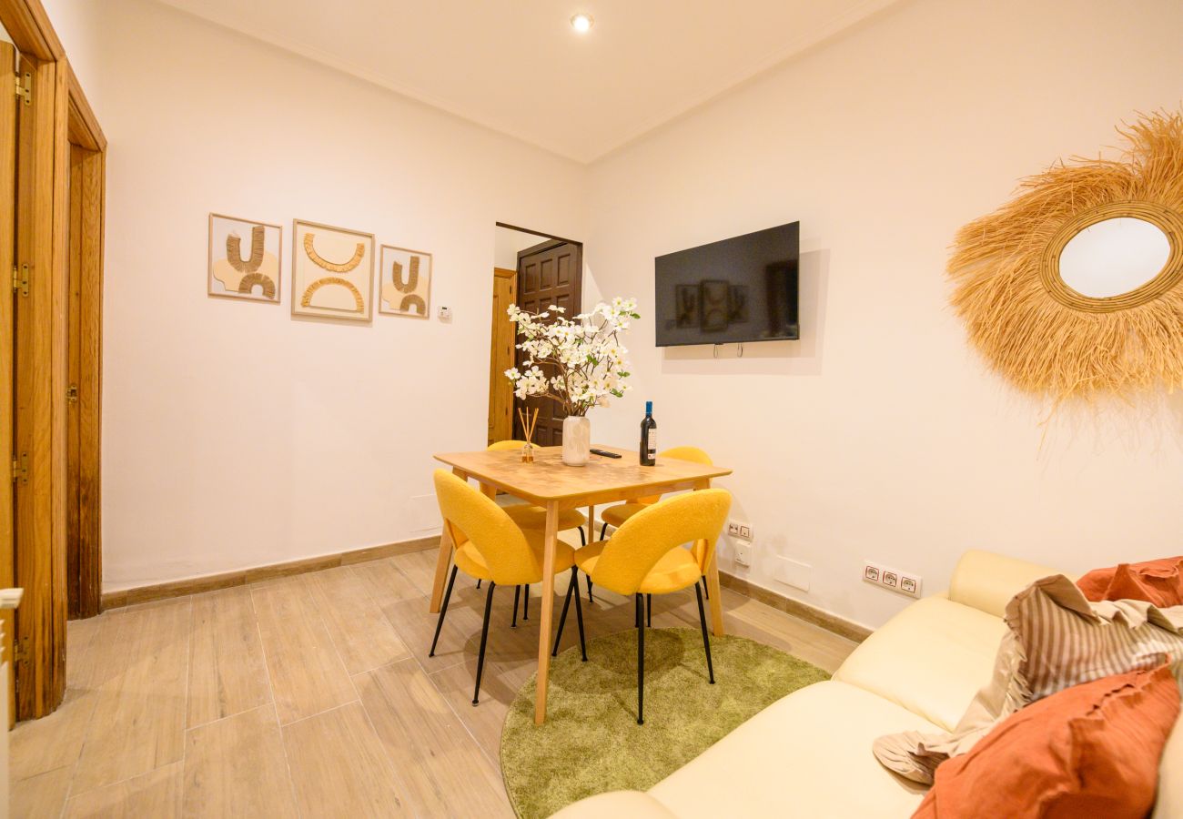 Apartamento en Madrid -  Encantador Apartamento en La Latina con Patio compartido PAL10 Apartamento en Madrid -  Encantador Apartamento en La Latina con Patio compartido PAL10