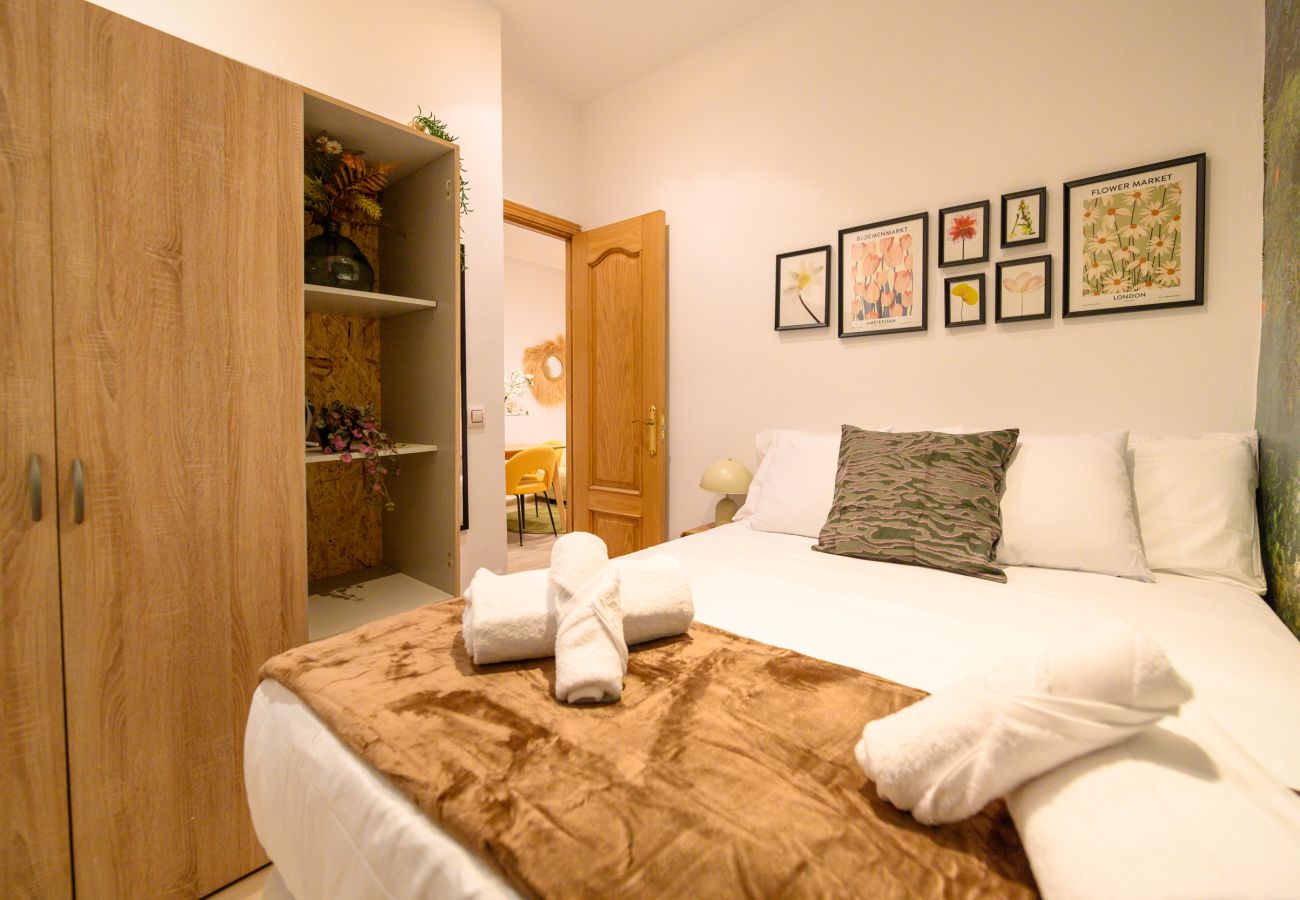 Apartamento en Madrid -  Encantador Apartamento en La Latina con Patio compartido PAL10 Apartamento en Madrid -  Encantador Apartamento en La Latina con Patio compartido PAL10