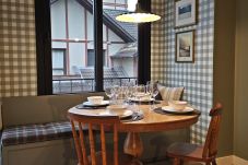 Apartamento en Gramado - Conforto e sofisticação no centro, a 400m da Rua Coberta