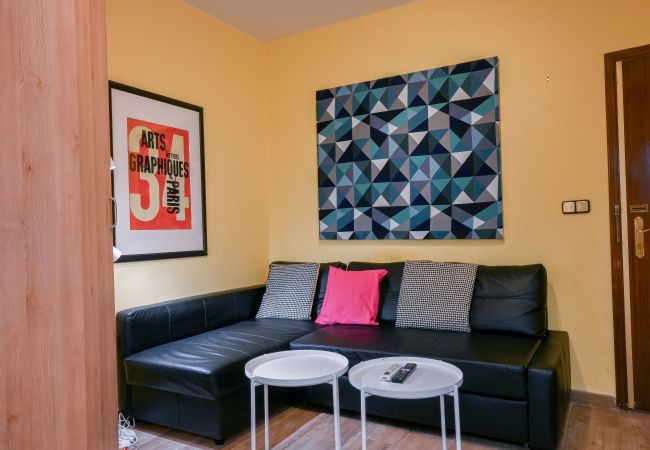 Estudio en Madrid - Encantadora vivienda a pocos minutos del metro Lavapies 