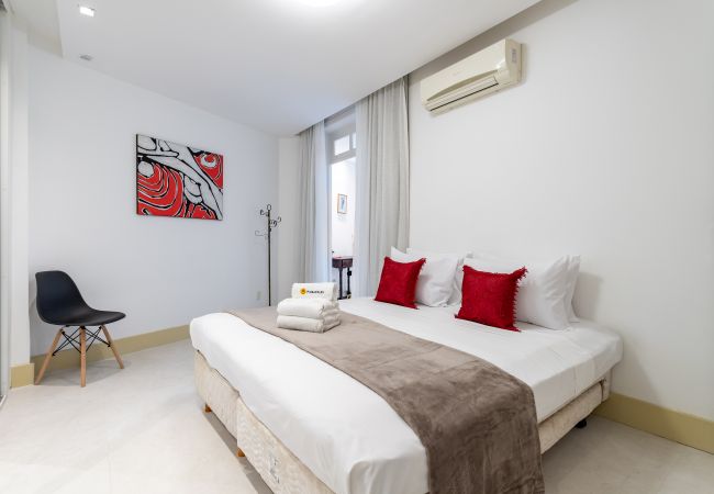 Apartamento en Rio de Janeiro - 4 minutos de la playa de Copacabana | NSC205 Apartamento en Rio de Janeiro - 4 minutos de la playa de Copacabana | NSC205