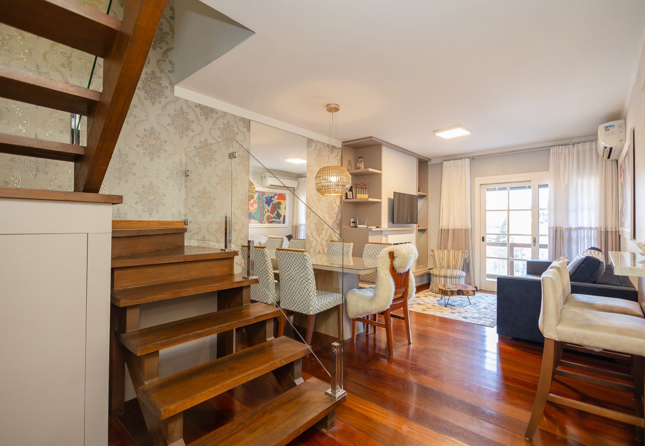 Apartamento en Gramado - Duplex 3 dormitórios a 450m da Rua Coberta!