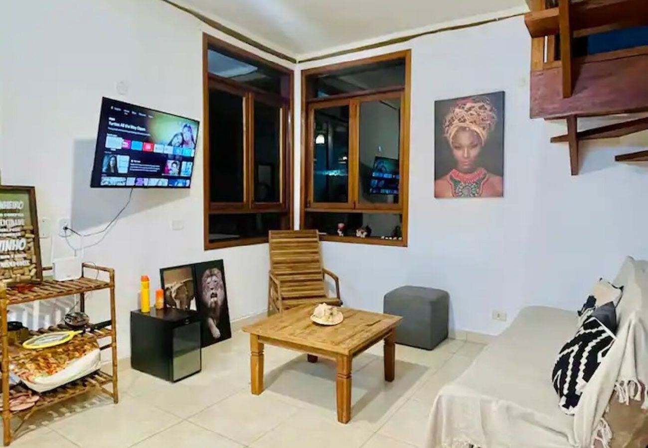 Casa en São Sebastião - Casa a 600m na Praia de Maresias com Wi-fi