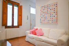 Apartamento en Madrid -  Encantador Apartamento en Chamartín: Tu Refugio de Comodidad en el Corazón de la Ciudad