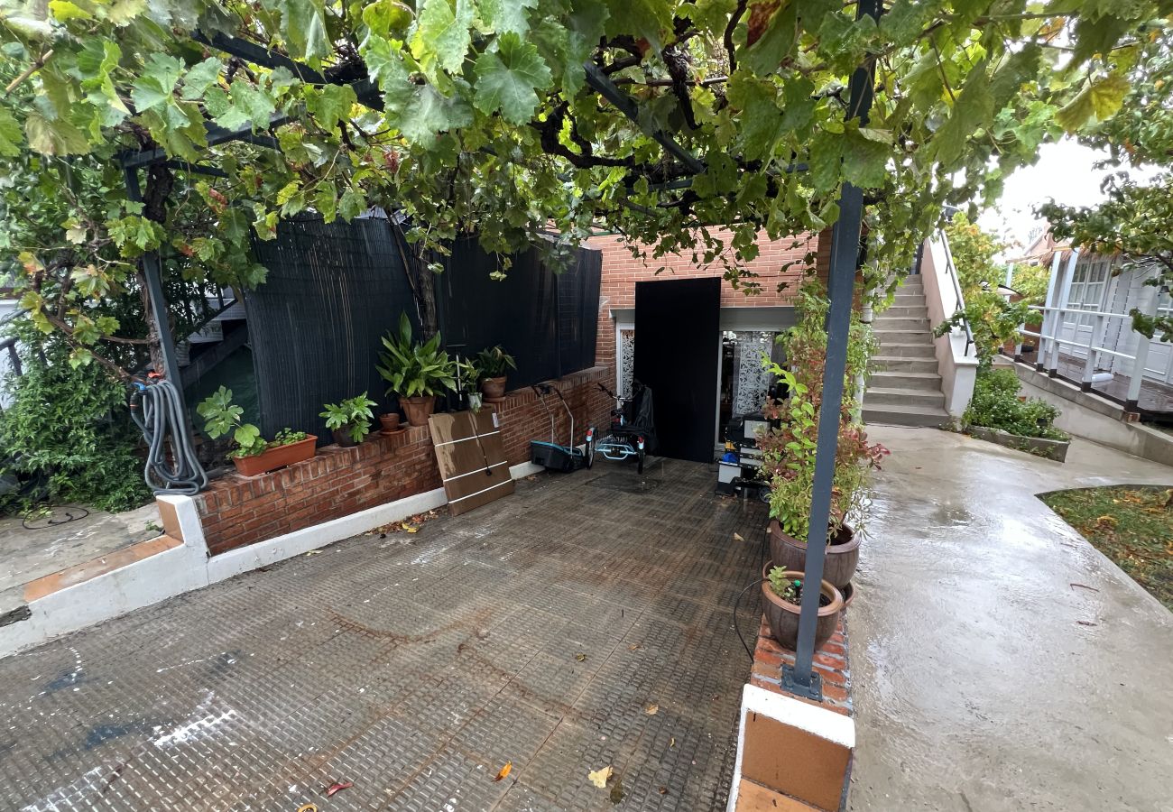 Apartamento en Alcobendas -  Vivienda Ideal: Espacio Acogedor en Alcobendas con Terraza Privada.Temporal Apartamento en Alcobendas -  Vivienda Ideal: Espacio Acogedor en Alcobendas con Terraza Privada.Temporal