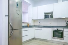 Apartamento en Madrid - Elegante Apartamento con Balcones en el Corazón del Barrio de Salamanca