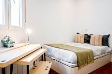 Apartamento en Madrid - Elegante Apartamento con Balcones en el Corazón del Barrio de Salamanca
