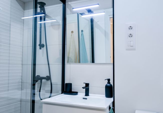 Apartamento en Madrid - Apartamento Moderno en Acacias con Excelente Ubicación en el Centro de Madrid Apartamento en Madrid - Apartamento Moderno en Acacias con Excelente Ubicación en el Centro de Madrid