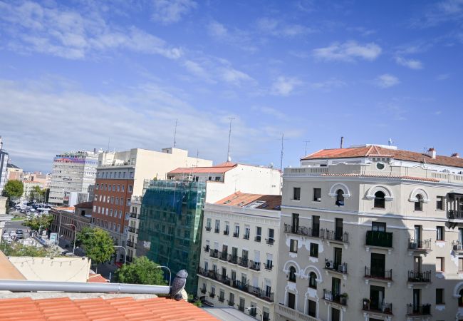 Apartamento en Madrid -  Amplio Apartamento con Balcón en Calle Santa Engracia, Chamberí .Temporal Apartamento en Madrid -  Amplio Apartamento con Balcón en Calle Santa Engracia, Chamberí .Temporal