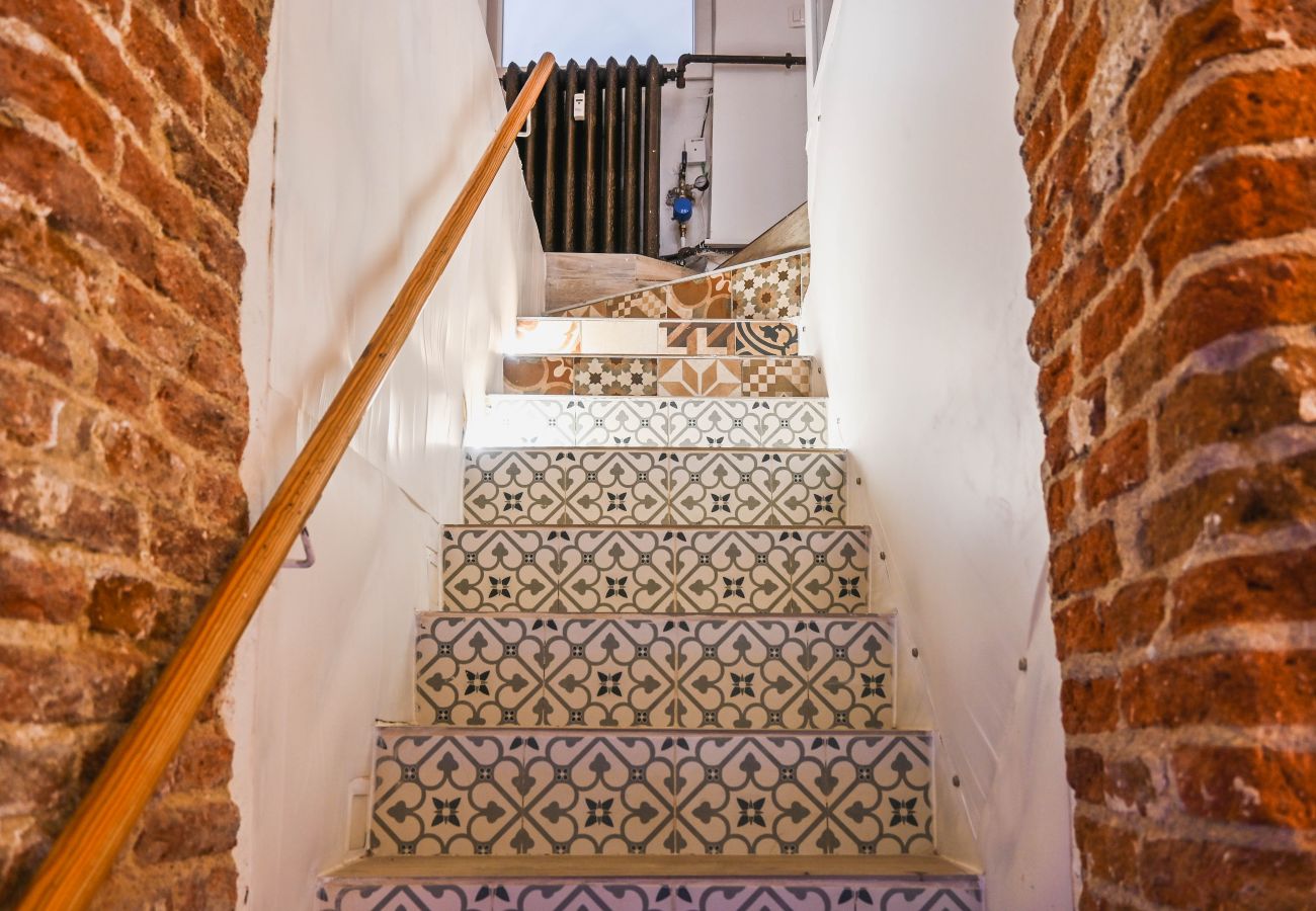 Apartamento en Madrid - Moderno y Elegante piso en Argüelles con 2 Suites y Vestidor – Ideal para Familias .Temporal Apartamento en Madrid - Moderno y Elegante piso en Argüelles con 2 Suites y Vestidor – Ideal para Familias .Temporal