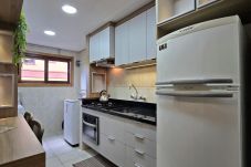 Apartamento en Gramado - NOVO! Dois quartos a 400m da Rua Coberta!