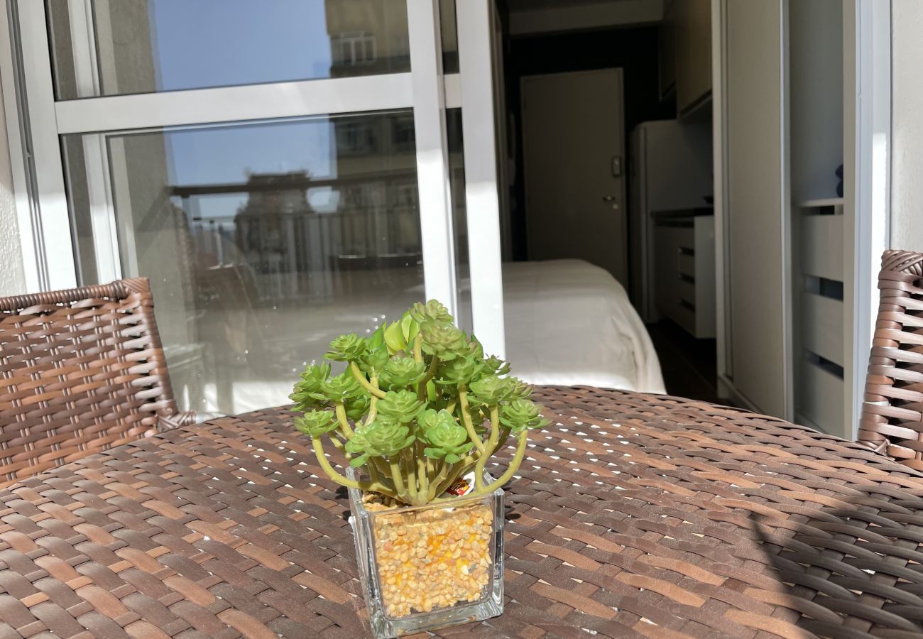 Estudio en São Paulo - Piscina, academia a 100 mts do Mackenzie Estudio en São Paulo - Piscina, academia a 100 mts do Mackenzie