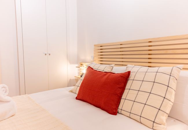 Apartamento en Madrid - Apartamento Moderno y Luminoso en el Corazón de Vallecas. Temporal Apartamento en Madrid - Apartamento Moderno y Luminoso en el Corazón de Vallecas. Temporal