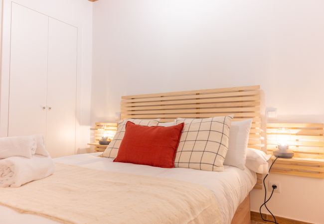 Apartamento en Madrid - Apartamento Moderno y Luminoso en el Corazón de Vallecas. Temporal Apartamento en Madrid - Apartamento Moderno y Luminoso en el Corazón de Vallecas. Temporal