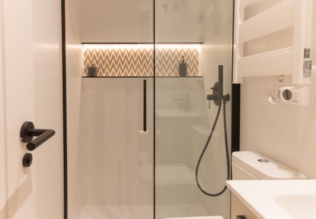 Apartamento en Madrid - Elegante y Acogedor Apartamento con Encanto en Salamanca.Temporal Apartamento en Madrid - Elegante y Acogedor Apartamento con Encanto en Salamanca.Temporal